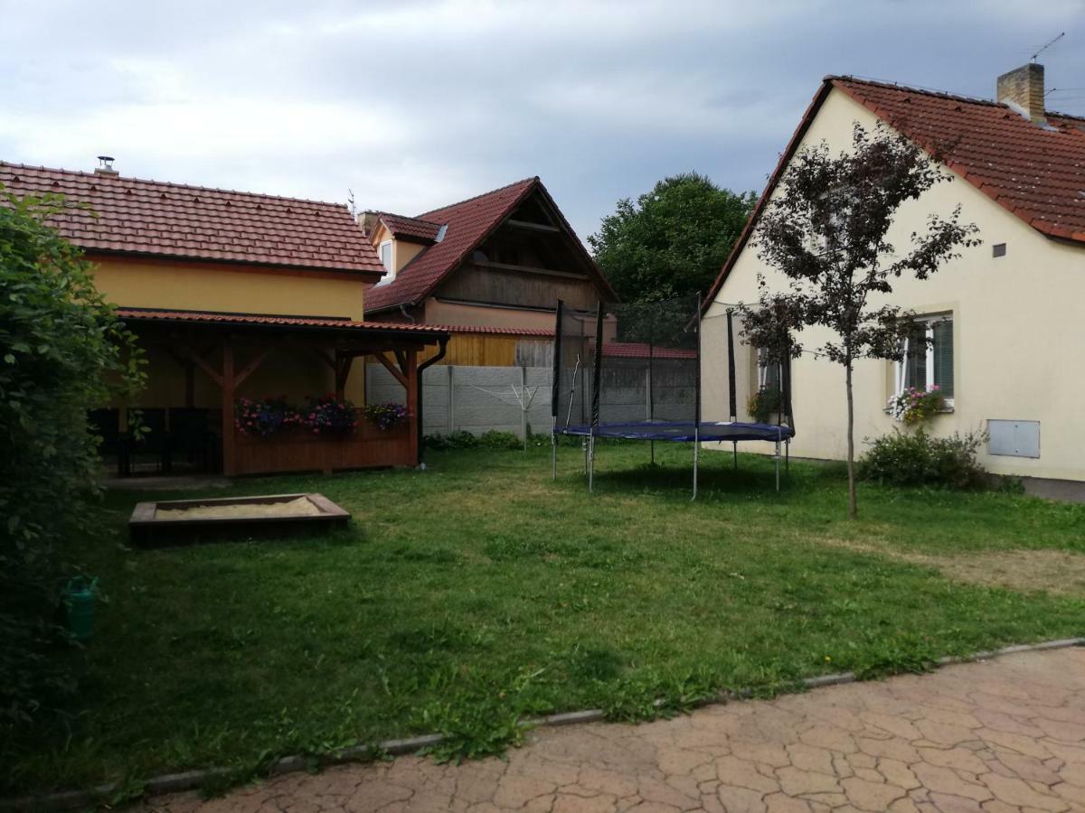 Chata Cerna V Posumavi Exterior photo